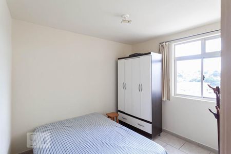 Quarto 1 de apartamento para alugar com 2 quartos, 68m² em Cachoeirinha, Belo Horizonte