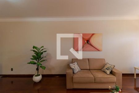 Sala 01 de casa à venda com 4 quartos, 351m² em Vila Nogueira, Campinas