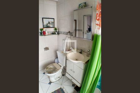 Casa à venda com 170m², 2 quartos e sem vaga Casa à venda com 170m², 2 quartos e sem vagaBanheiro Social