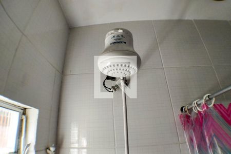 Casa à venda com 170m², 2 quartos e sem vaga Casa à venda com 170m², 2 quartos e sem vagaBanheiro da Suíte