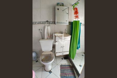 Casa à venda com 170m², 2 quartos e sem vaga Casa à venda com 170m², 2 quartos e sem vagaBanheiro Social