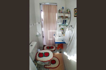 Casa à venda com 170m², 2 quartos e sem vaga Casa à venda com 170m², 2 quartos e sem vagaBanheiro da Suíte