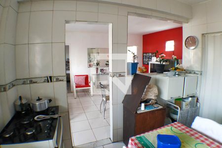 Casa à venda com 170m², 2 quartos e sem vaga Casa à venda com 170m², 2 quartos e sem vagaCozinha