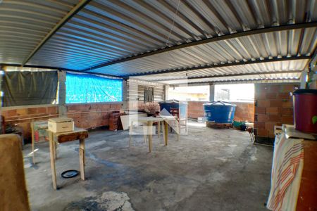 Casa à venda com 170m², 2 quartos e sem vaga Casa à venda com 170m², 2 quartos e sem vagaGaragem