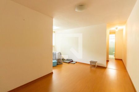 Apartamento para alugar com 78m², 3 quartos e sem vagaSala