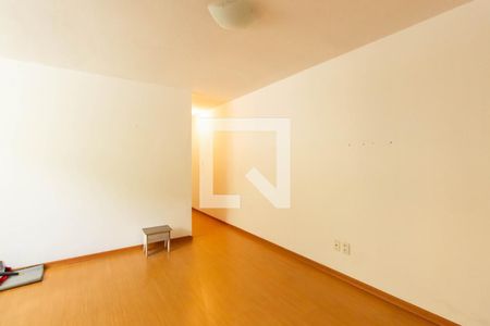 Sala de apartamento para alugar com 3 quartos, 78m² em Cidade Antônio Estêvão de Carvalho, São Paulo