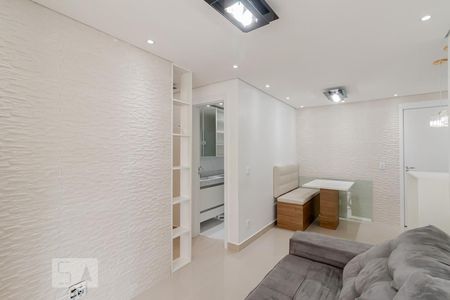 Sala  de apartamento para alugar com 2 quartos, 60m² em Cambuci, São Paulo