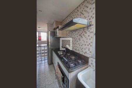 Apartamento para alugar com 38m², 2 quartos e 1 vaga Apartamento para alugar com 38m², 2 quartos e 1 vagaCozinha-Lavanderia