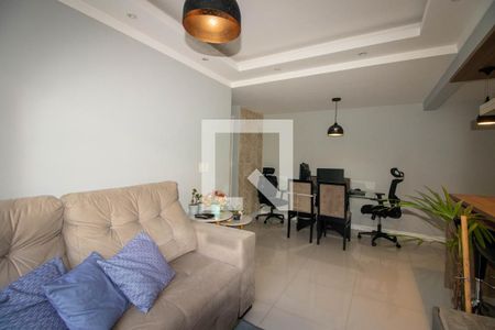 Sala de apartamento à venda com 2 quartos, 55m² em Jardim Carvalho, Porto Alegre