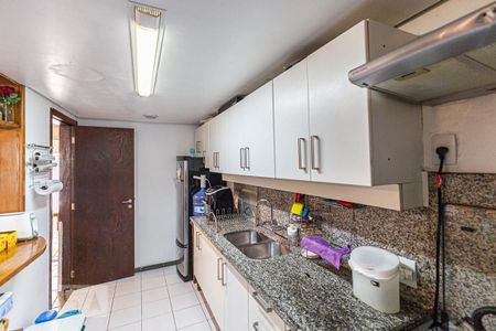 Cozinha de casa à venda com 4 quartos, 273m² em Ipanema, Porto Alegre