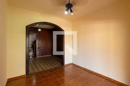 Sala de casa para alugar com 2 quartos, 280m² em Bairro Araújo, Rio de Janeiro