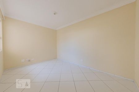 Sala de casa de condomínio para alugar com 3 quartos, 102m² em Abranches, Curitiba