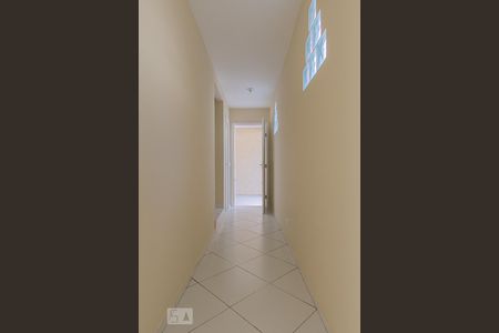 Corredor de casa de condomínio para alugar com 3 quartos, 102m² em Abranches, Curitiba