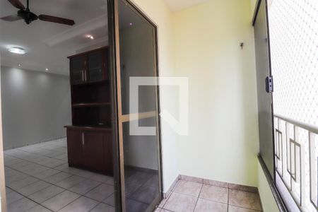 Sacada de apartamento para alugar com 3 quartos, 84m² em Setor Bueno, Goiânia