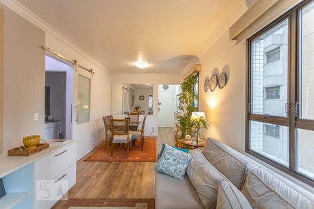 Sala de apartamento à venda com 3 quartos, 98m² em Vila Romana, São Paulo