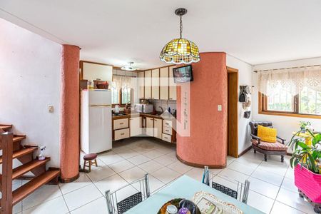 Cozinha de casa à venda com 4 quartos, 300m² em Aberta dos Morros, Porto Alegre