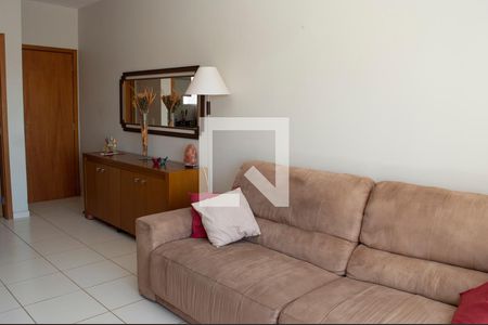 Sala de apartamento para alugar com 3 quartos, 62m² em Tubalina, Uberlândia