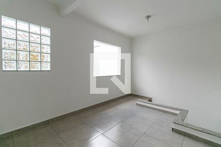 Sala de casa para alugar com 1 quarto, 50m² em Vila Carrao, São Paulo