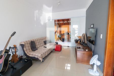 Sala  de casa à venda com 3 quartos, 110m² em Utinga, Santo André