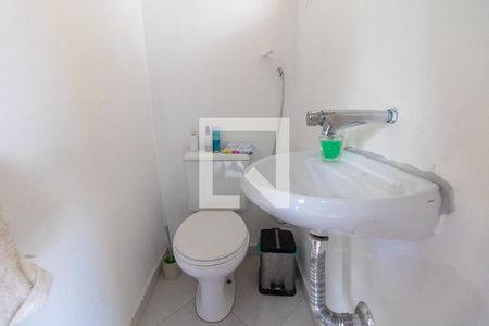 Lavabo  de casa à venda com 3 quartos, 110m² em Utinga, Santo André