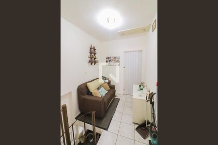 Casa à venda com 110m², 3 quartos e 2 vagas Casa à venda com 110m², 3 quartos e 2 vagasSala Parte de Cima