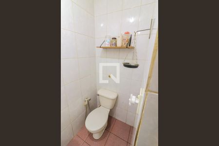 Casa à venda com 110m², 3 quartos e 2 vagas Casa à venda com 110m², 3 quartos e 2 vagasLavanderia - Banheiro