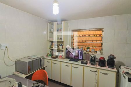 Casa à venda com 110m², 3 quartos e 2 vagas Casa à venda com 110m², 3 quartos e 2 vagasCozinha