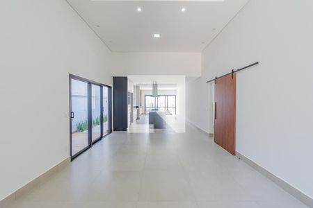 Sala de casa de condomínio para alugar com 3 quartos, 205m² em Swiss Park, Campinas