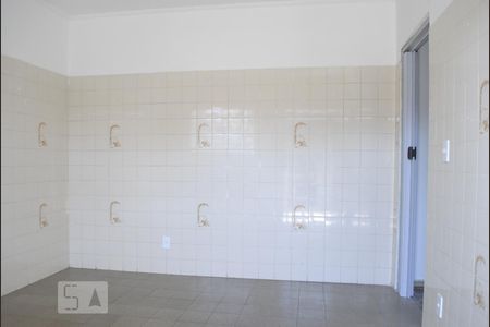 Sala/Cozinha de casa para alugar com 1 quarto, 35m² em Parque Luis Mucciolo, São Paulo