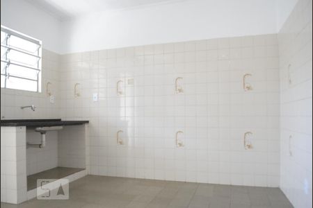 Sala/Cozinha de casa para alugar com 1 quarto, 35m² em Parque Luis Mucciolo, São Paulo