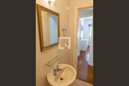 Lavabo de apartamento para alugar com 3 quartos, 109m² em Pompeia, São Paulo