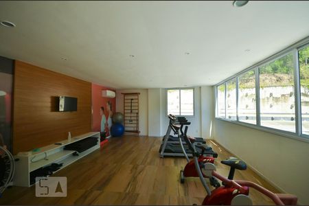 Apartamento à venda com 59m², 2 quartos e 1 vaga Apartamento à venda com 59m², 2 quartos e 1 vagaÁrea comum