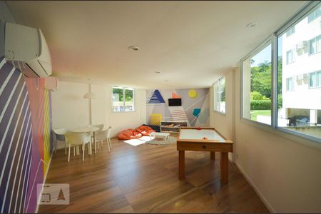 Apartamento à venda com 59m², 2 quartos e 1 vaga Apartamento à venda com 59m², 2 quartos e 1 vagaÁrea comum