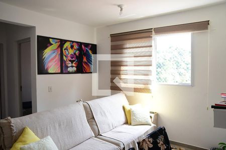 Sala de apartamento para alugar com 2 quartos, 46m² em Parque Rincão, Cotia