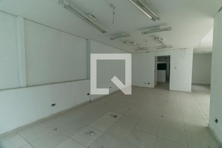 Sala 3 de casa para alugar com 7 quartos, 300m² em Vila Monte Alegre, São Paulo