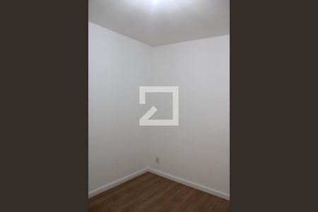 Quarto 2 de apartamento para alugar com 2 quartos, 44m² em Canhema, Diadema