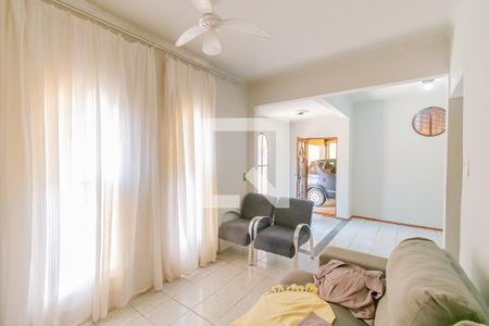Sala de casa à venda com 3 quartos, 200m² em Jardim Garcia, Campinas