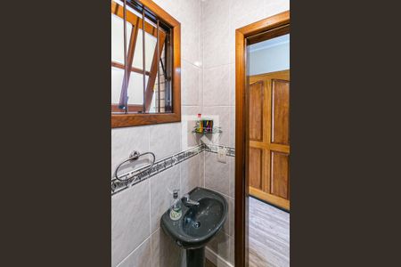 Lavabo de casa à venda com 3 quartos, 239m² em Ipanema, Porto Alegre