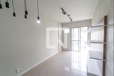 Sala de apartamento à venda com 2 quartos, 59m² em Grajaú, Rio de Janeiro