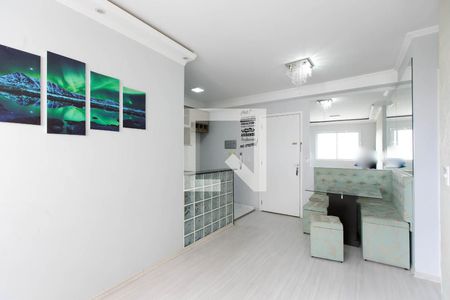 Sala de apartamento para alugar com 2 quartos, 45m² em Itaquera, São Paulo