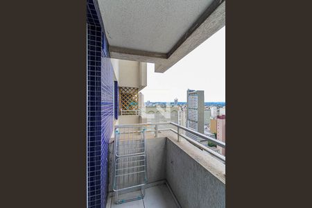 Sacada de apartamento para alugar com 1 quarto, 37m² em Centro, Curitiba