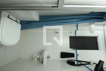 Banheiro de kitnet/studio à venda com 1 quarto, 18m² em Gamboa, Rio de Janeiro