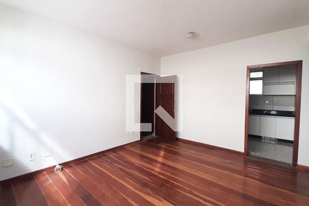 Sala de apartamento para alugar com 3 quartos, 90m² em Santa Rosa, Belo Horizonte