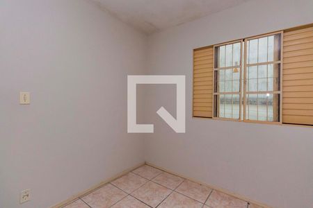 Quarto 2 de apartamento à venda com 2 quartos, 44m² em Rubem Berta, Porto Alegre