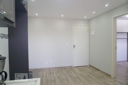 Sala/Cozinha de apartamento à venda com 2 quartos, 40m² em Vila Nhocune, São Paulo