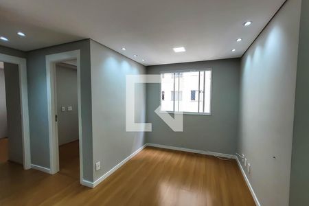 Sala de Estar/Jantar de apartamento para alugar com 2 quartos, 41m² em Jardim Santa Emília, São Paulo