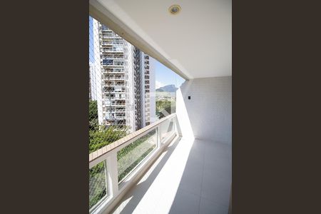 Vista da Varanda de apartamento para alugar com 2 quartos, 100m² em Barra da Tijuca, Rio de Janeiro