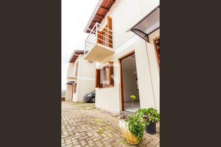 Casa de condomínio para alugar com 57m², 2 quartos e 1 vaga Casa de condomínio para alugar com 57m², 2 quartos e 1 vagaFachada da casa