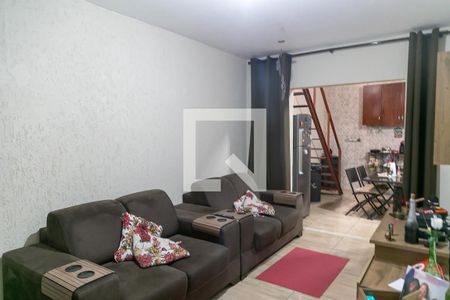 Sala de casa à venda com 3 quartos, 140m² em Jardim Bom Clima, Guarulhos