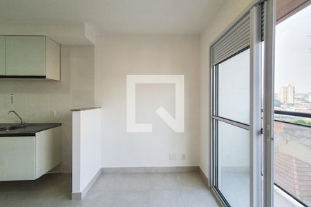 Sala/Cozinha de apartamento à venda com 1 quarto, 32m² em Jardim da Glória, São Paulo